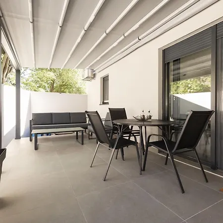 House Nova *
