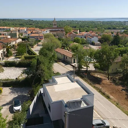 House Nova Гостевой дом 3*