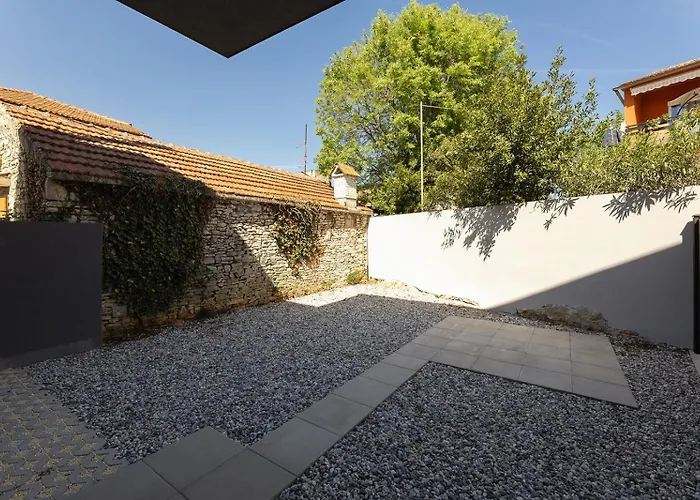 House Nova Vendégház 3*