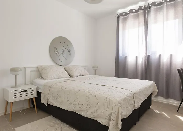House Nova Gostinjska kuća 3*