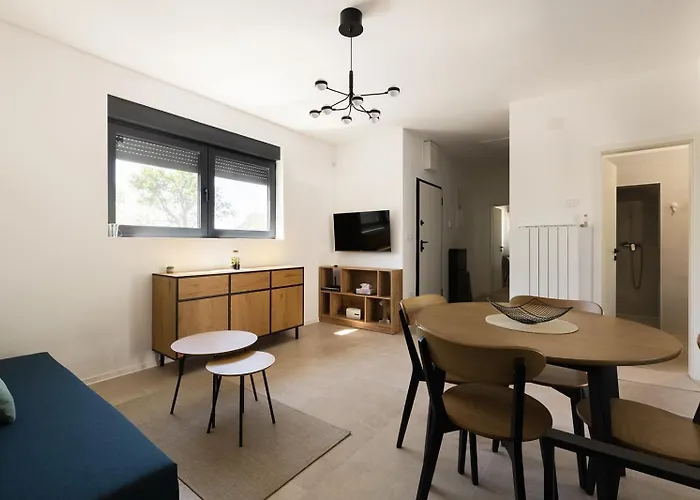 Gostinjska kuća House Nova Liznjan