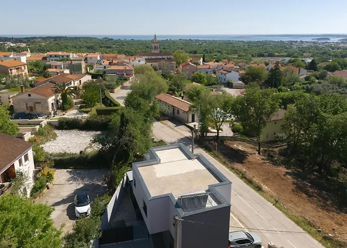 House Nova Vendégház 3*