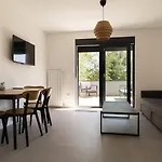 بيت ضيافة House Nova Ližnjan