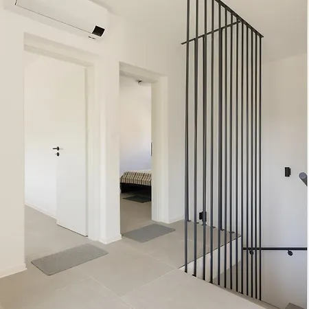 House Nova Pensjonat Ližnjan