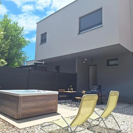House Nova 4* Ližnjan